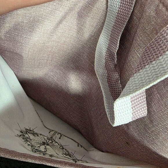 Thirty-One Embroidered Dandelion Seeds Thermal Lunch Bag - Picture 4 of 5